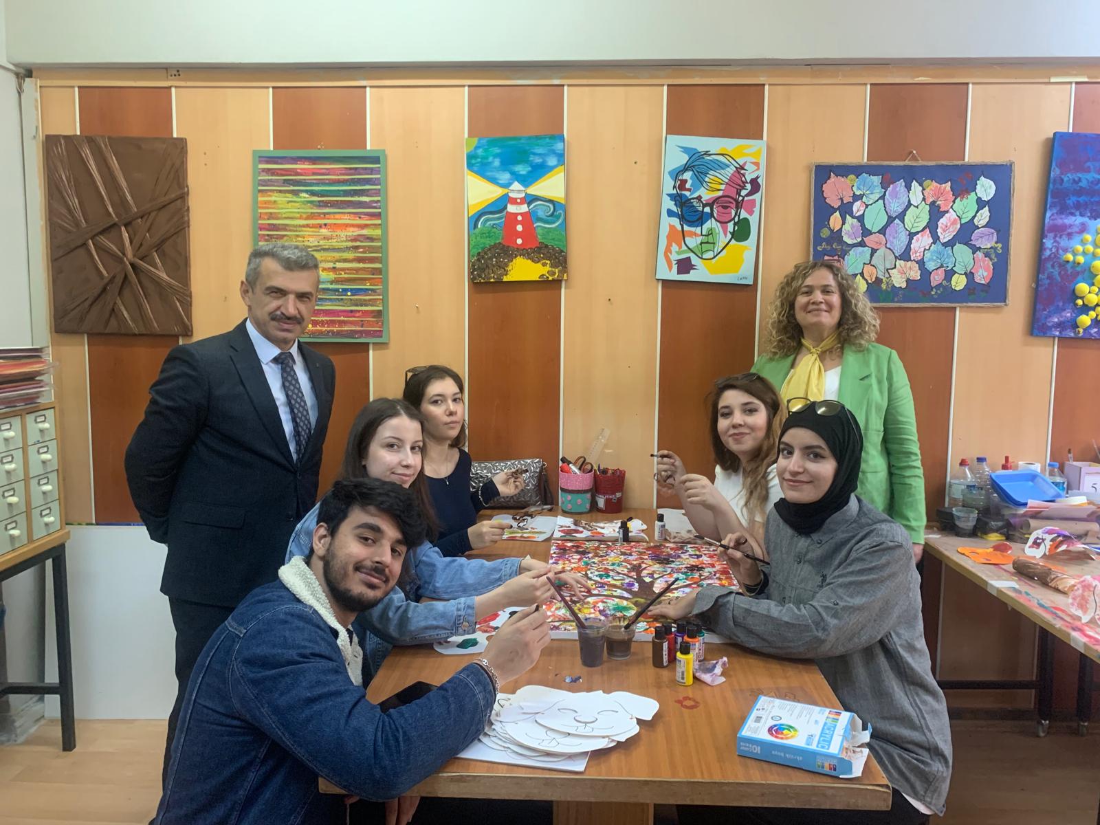 Özel Eğitimde Sanatsal Becerilerin Öğretimi Dersi kapsamında öğrenciler tarafından etkinlik gerçekleştirilmiştir.