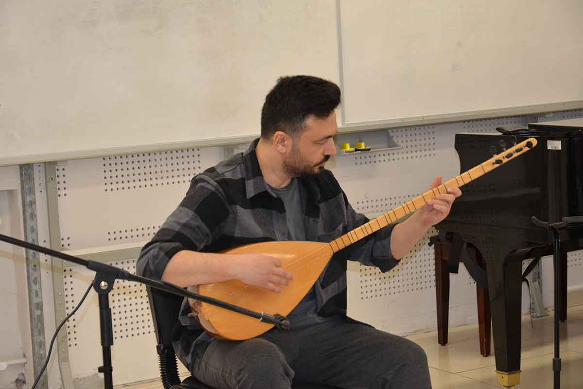 Güzel Sanatlar Fakültemizden Bağlama Resitali