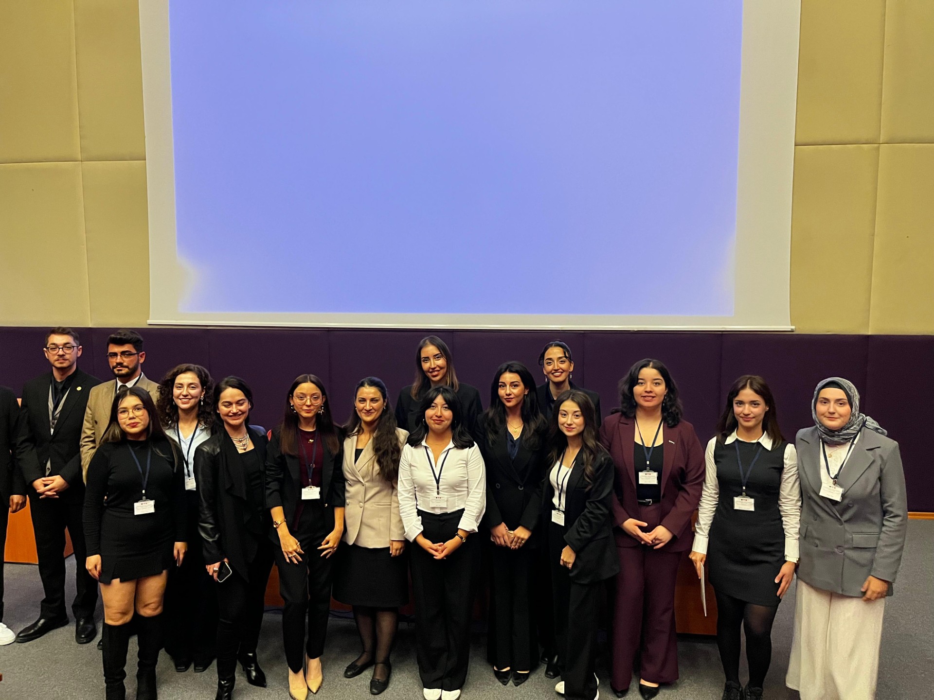 Genç Hukukçuların Gözünden Aile Hukukunda Güncel Sorunlar Sempozyumu