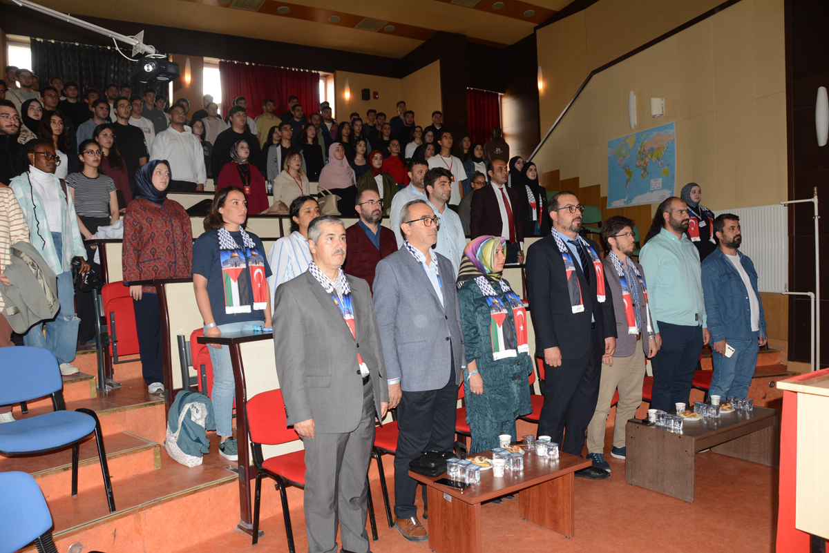 “İlk Dersimiz Filistin” Konulu Etkinlik Gerçekleşti (İİBF)