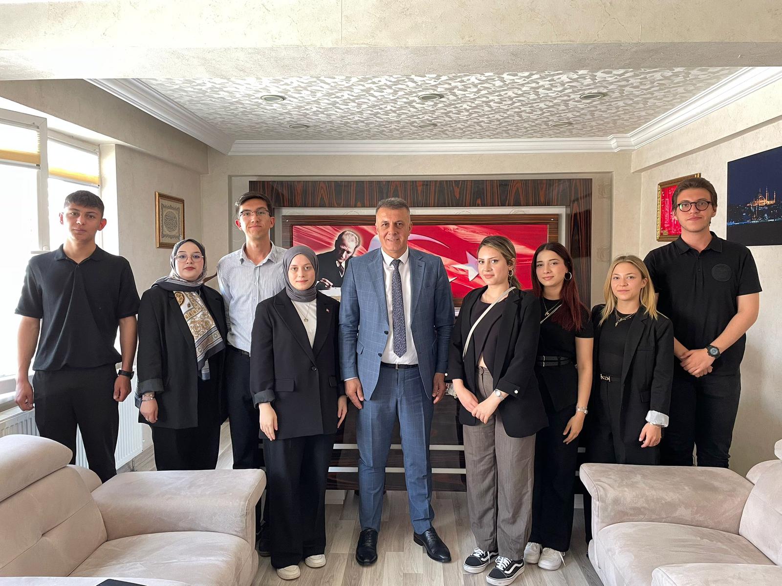 Fakültemiz Siyaset Bilimi ve Kamu Yönetimi Topluluğu Yahşihan Belediyesine Teknik Gezi Düzenledi (İİBF)