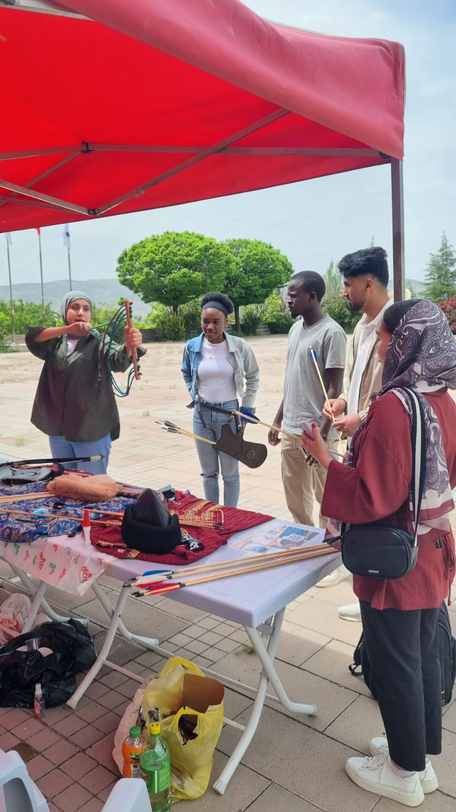 Geleneksel Sporlar Topluluğu BESST-İVAL’25 Etkinliğinde Tanıtıldı (İİBF)