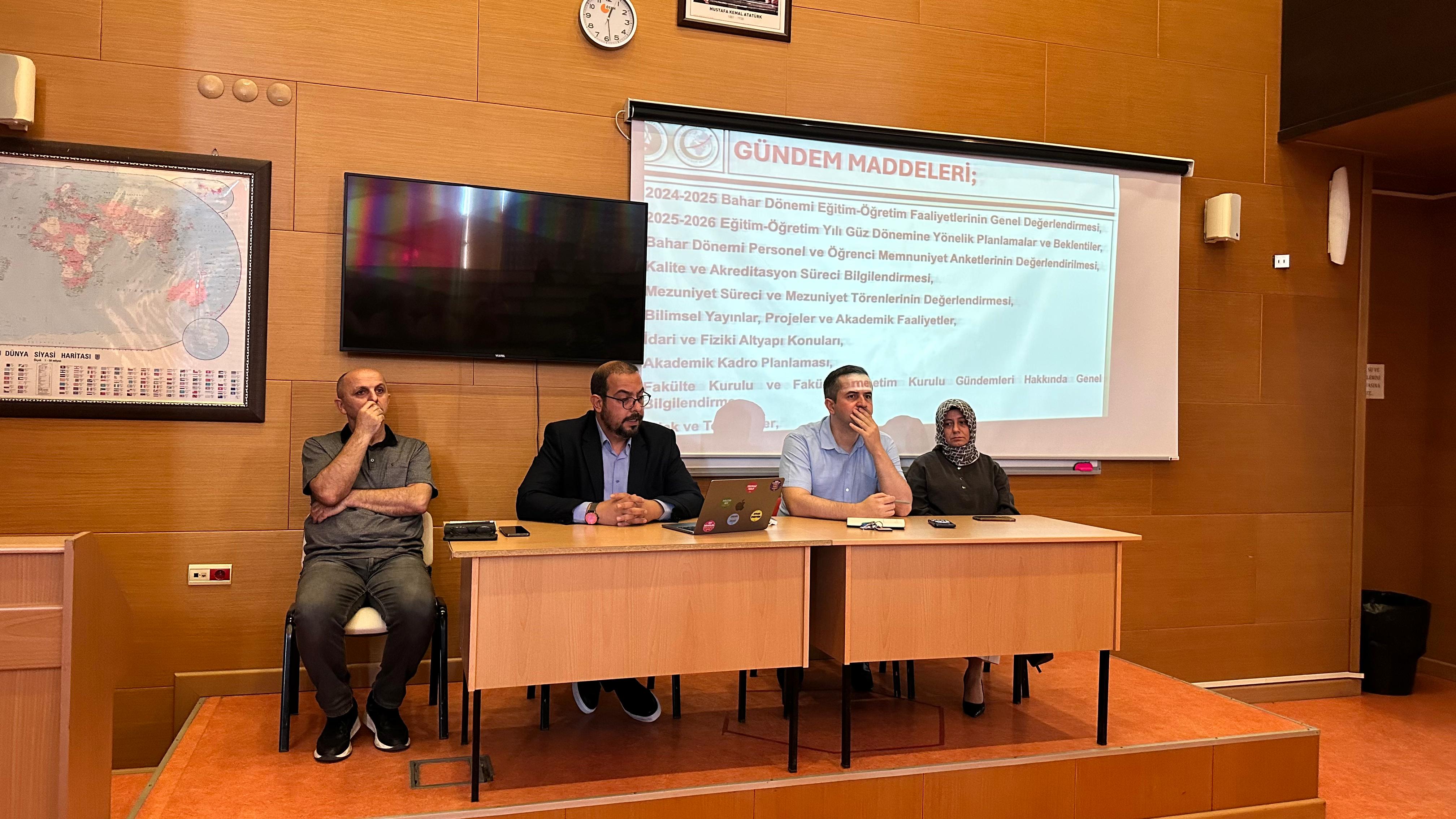 Bahar Dönemi Akademik Genel Kurul Toplantısı Gerçekleştirildi (İİBF)