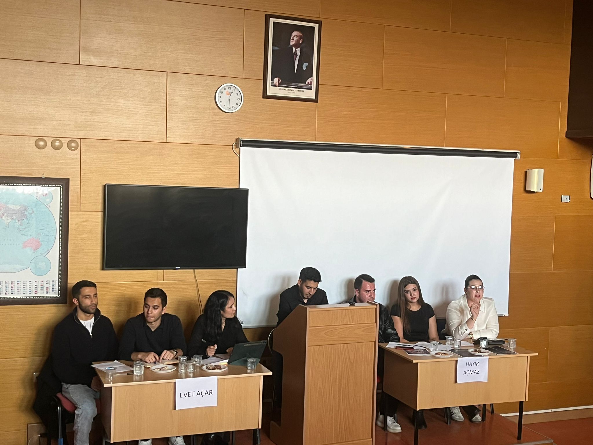 Geleceğin Ekonomistleri Yarıştı! (İİBF)