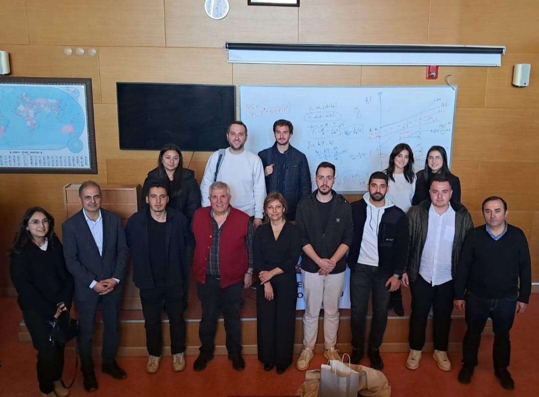 Makro İktisadi Modellemeler Üzerine Güncel Söyleşi (İİBF)