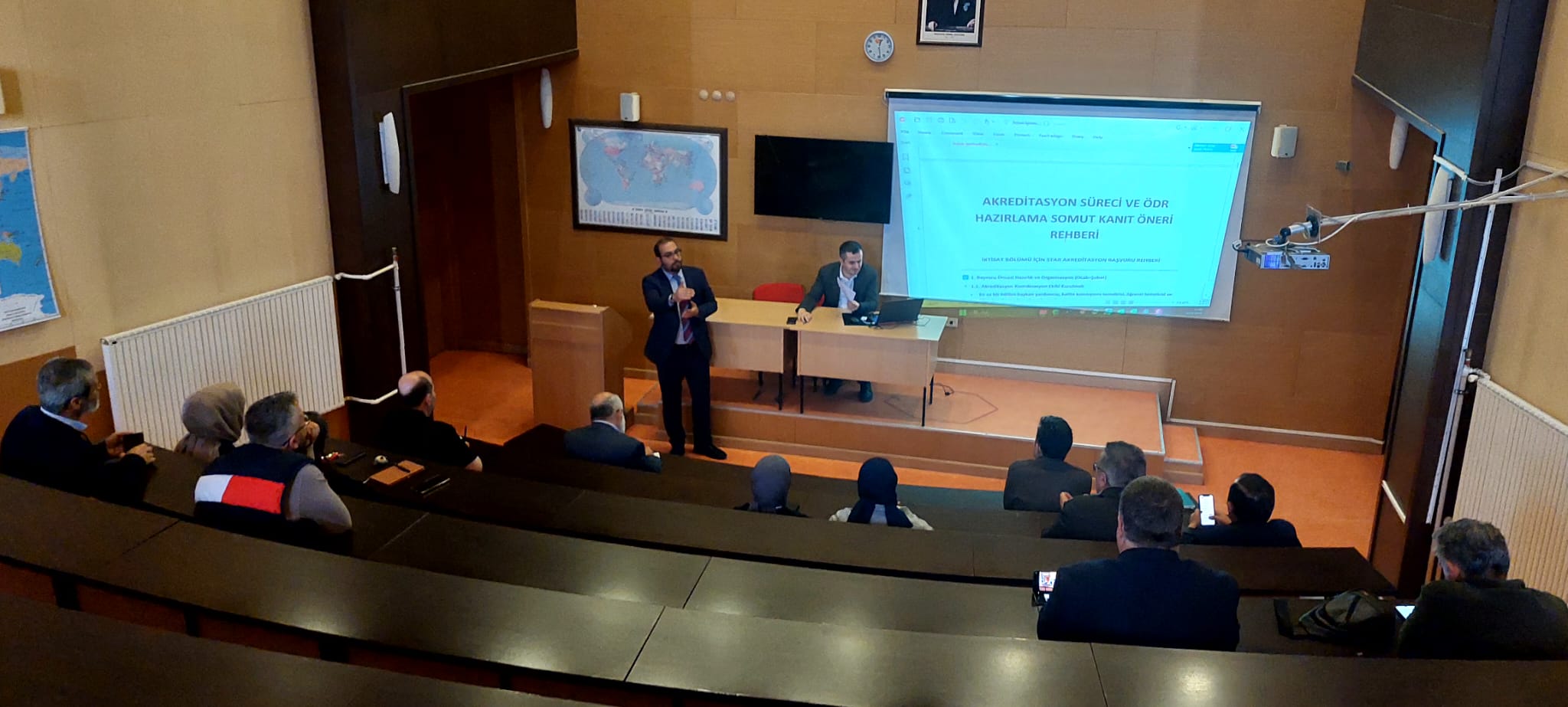 Akreditasyon Süreci Hazırlık ve Değerlendirme Toplantısı -1 Gerçekleştirildi (İİBF)
