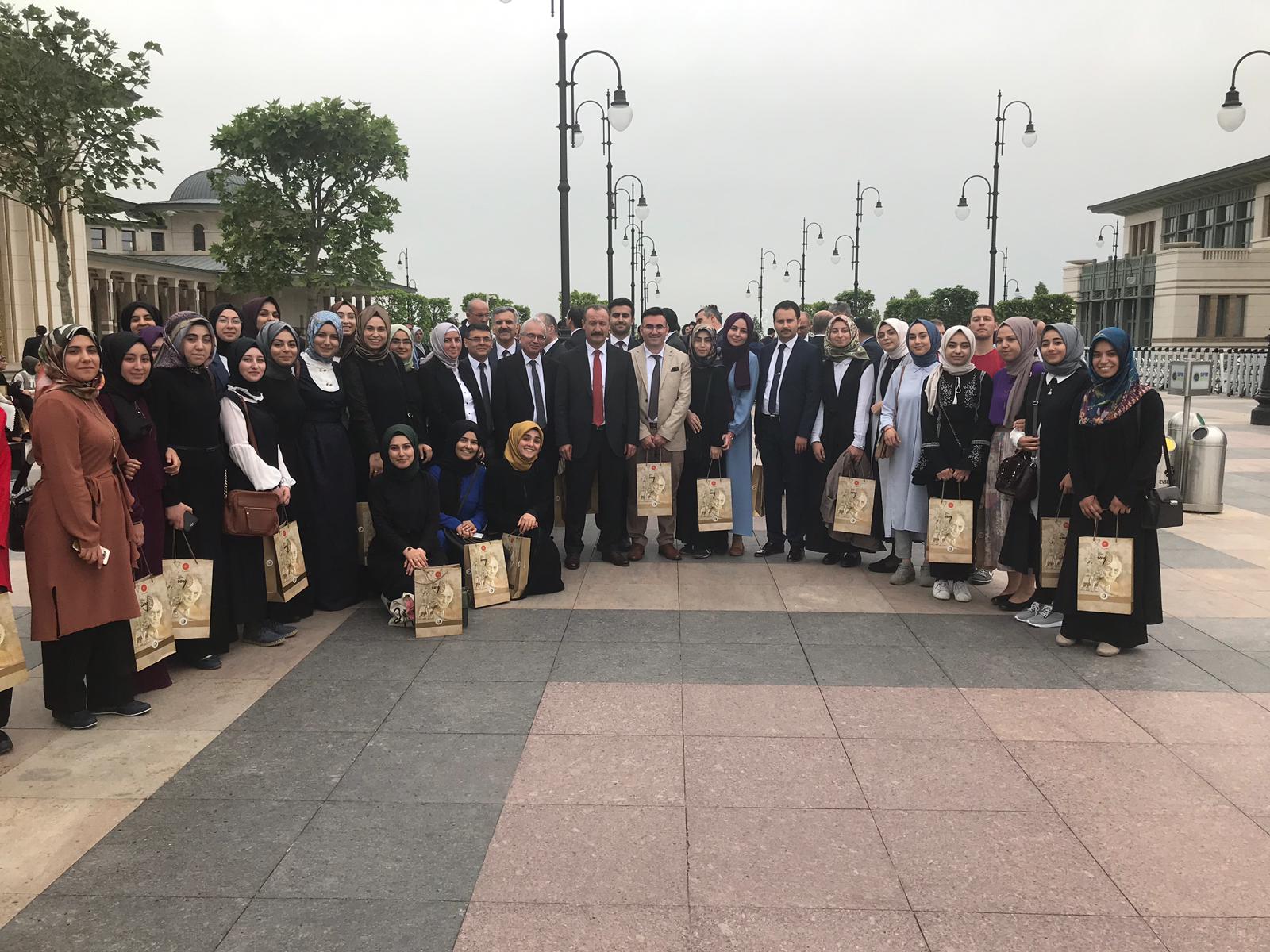 Fakültemiz Öğretim Üyeleri ve Öğrencilerimiz Beştepe Cumhurbaşkanlığı Külliyesinde