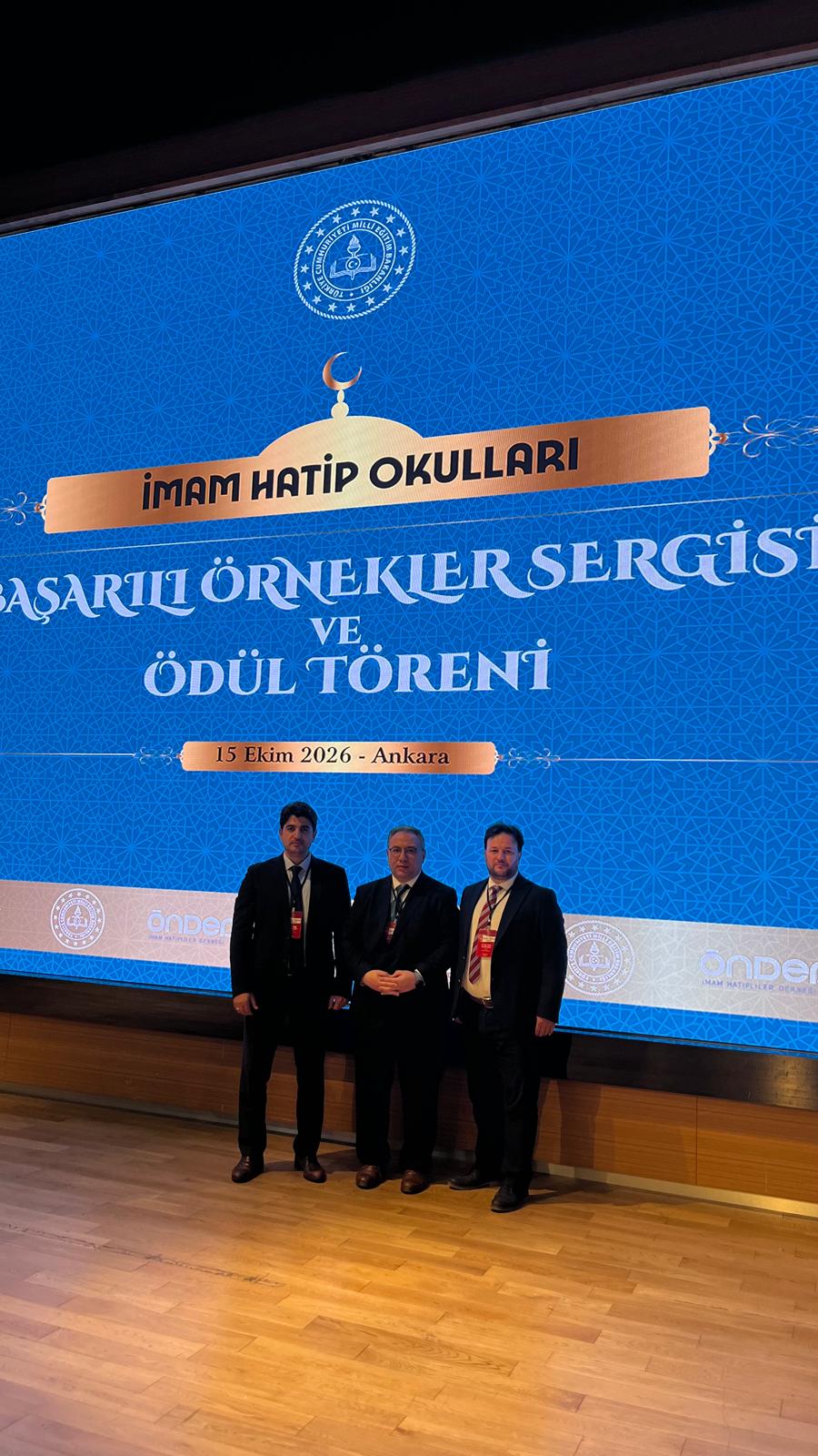 Fakültemiz Öğretim Üyeleri, İmam Hatip Okullarının 75. Yıl Dönümü Programında Jüri Üyesi Olarak Görev Aldı