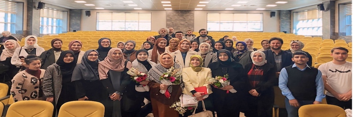  “İslam ve Kadın” Paneli Gerçekleştirildi