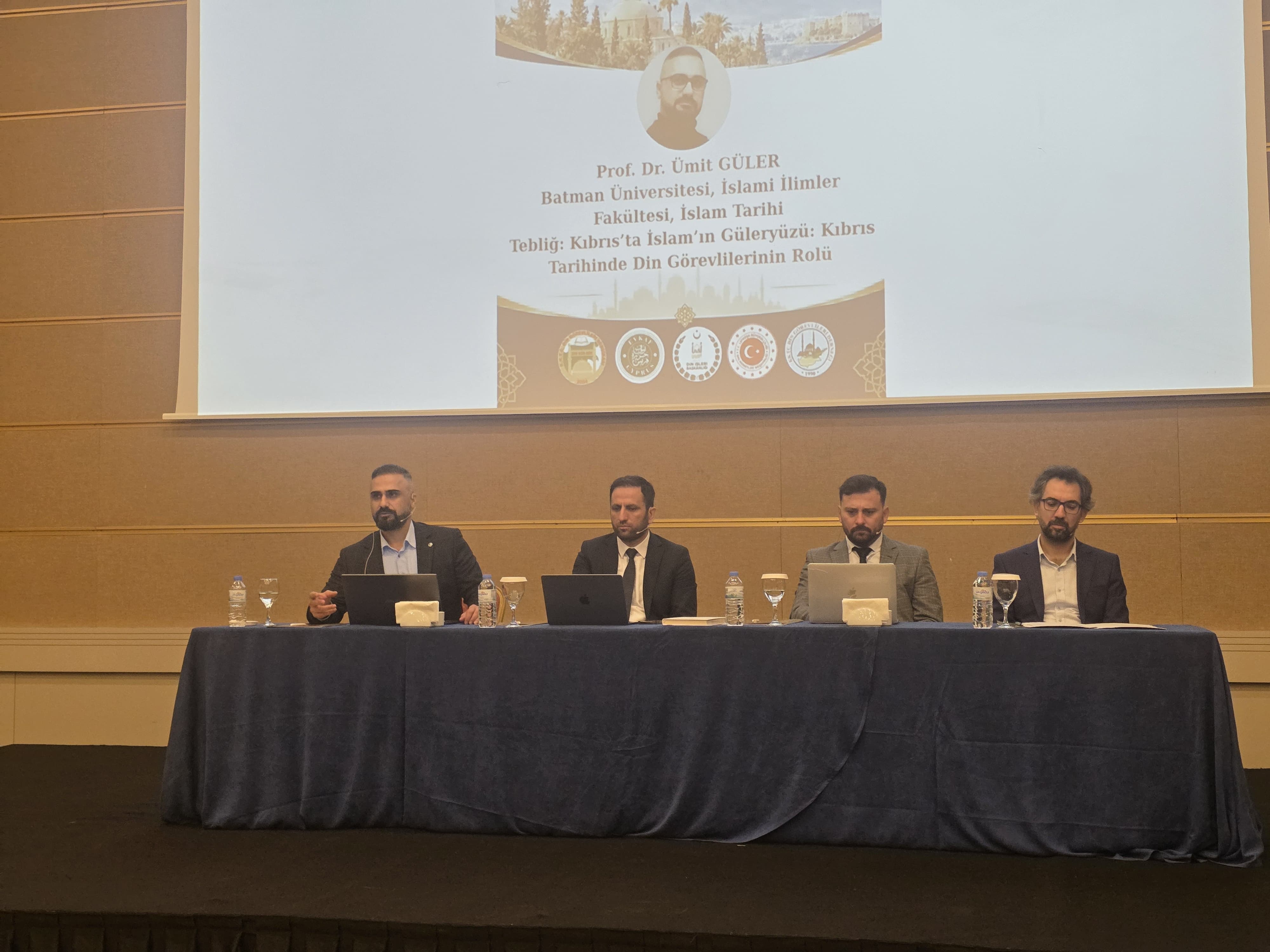 KKTC'de Dini Hayat ve Din Hizmetleri Paneli Gerçekleştirildi