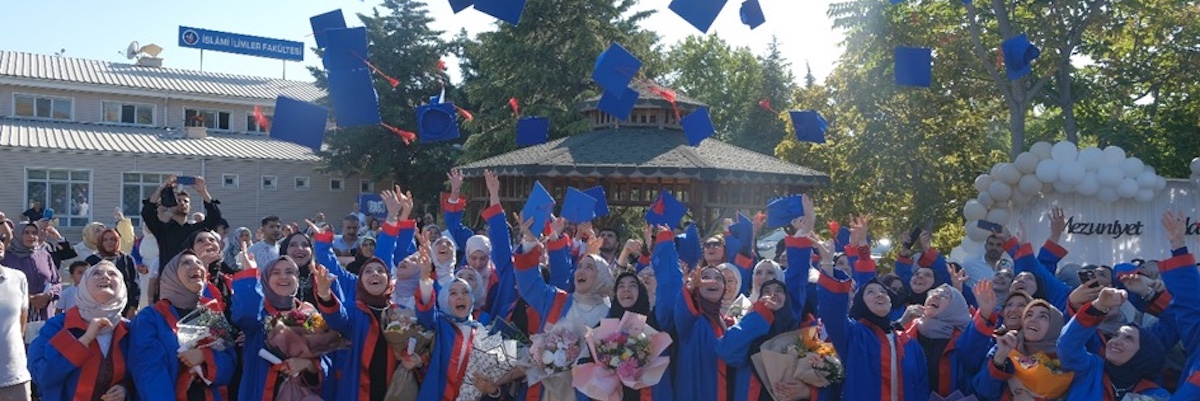 Fakültemizde 2024-2025 Eğitim Öğretim Yılı Mezuniyet Töreni Gerçekleştirildi