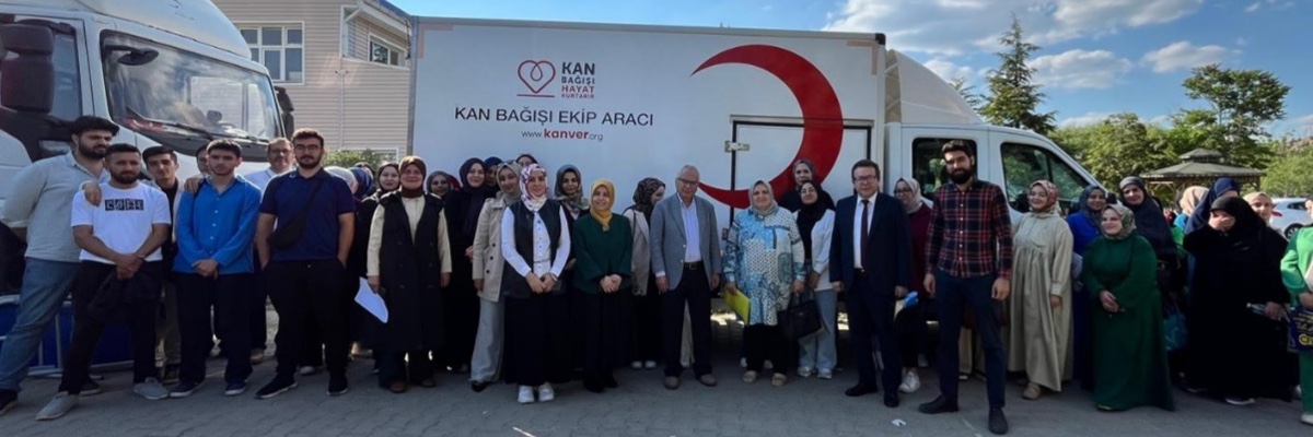 Fakültemizde Gönüllülük Dersi Kapsamında Kan Bağışı Etkinliği Düzenlendi