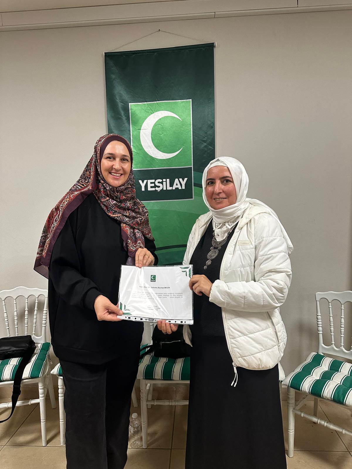Üniversitemiz Engelsiz Yaşam Koordinatörü ve Dekan Yardımcımız Doç. Dr. Fatıma Zeynep Belen  “Yaşam Olayları ve Manevi Başa Çıkma” İsimli  Atölye Çalışması Gerçekleştirdi