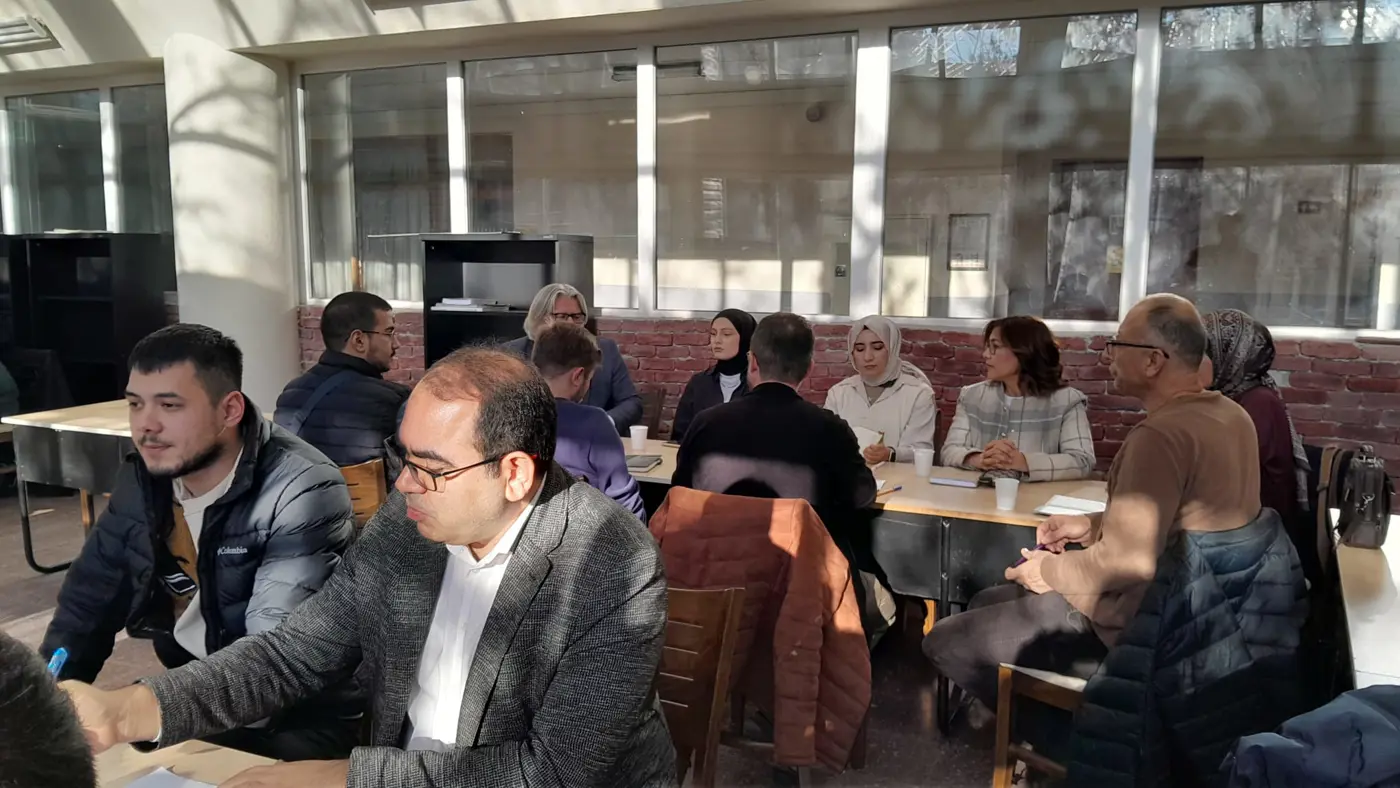 Uygulamalı Eğitim ve Sektörel İş Birliği – İnşaat Teknolojileri alanında sektörle daha güçlü bağlar kurmak için ortak çözümler üzerine görüşüldü.