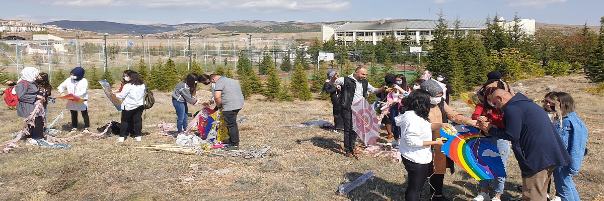 Keskin MYO'da Uçurtma Şenliği Düzenlendi