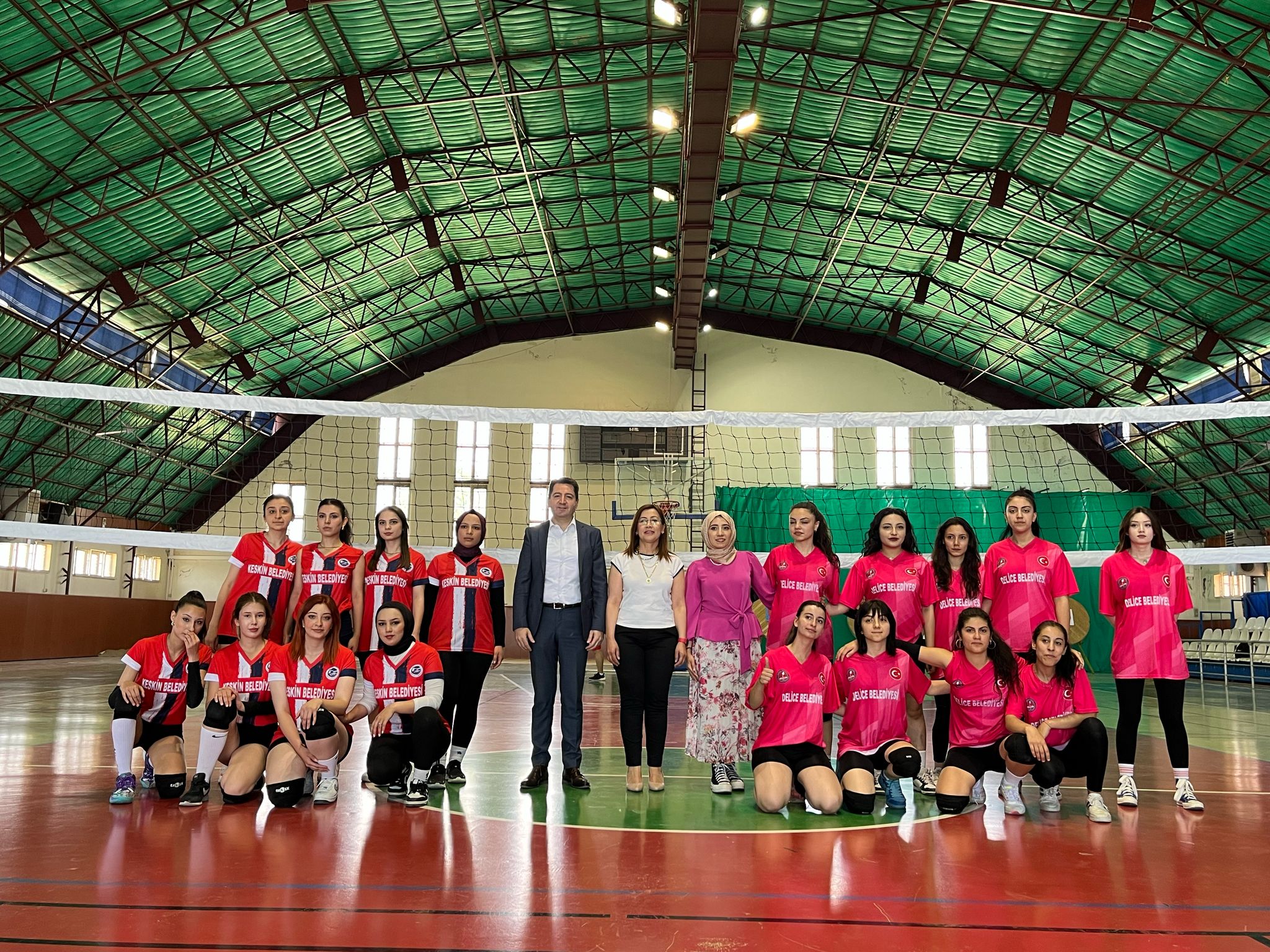 Keskin Meslek Yüksekokulu Kadın Voleybol Takımı Turnuvada 3. Oldu