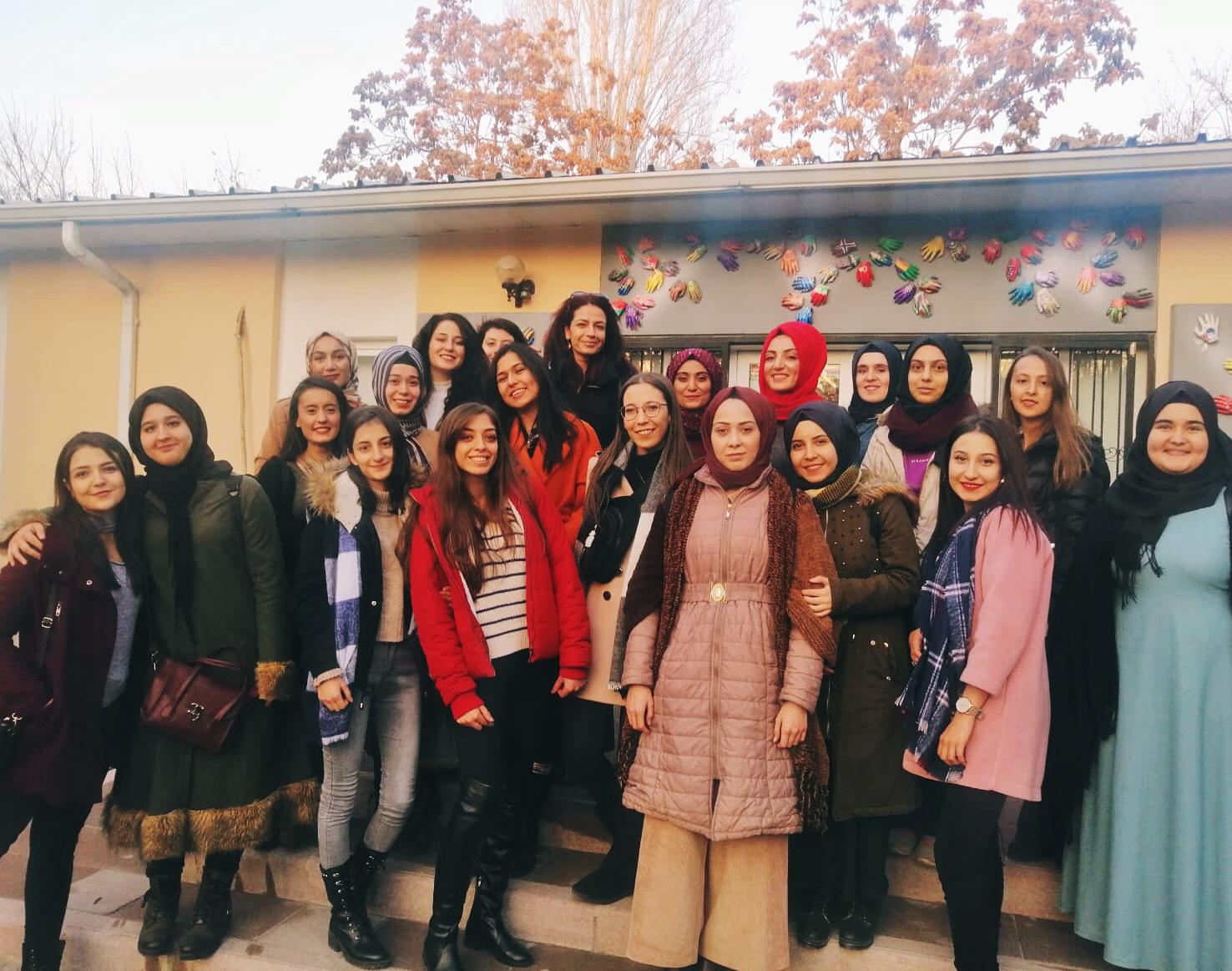 Çocuk Gelişimi programı öğrencileri Ankara Üniversitesi Oyuncak Müzesini ziyaret etti