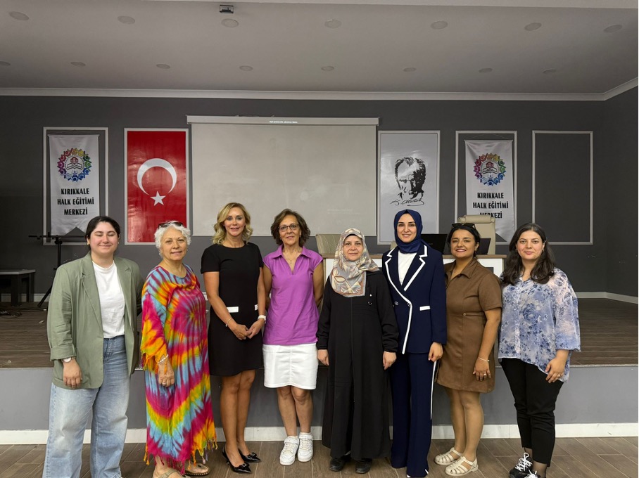 Bölümümüz Öğretim Üyeleri Tarafından Kırıkkale Halk Eğitim Merkezi’nde Topluma Yönelik Okuryazarlık Eğitimleri Verildi 