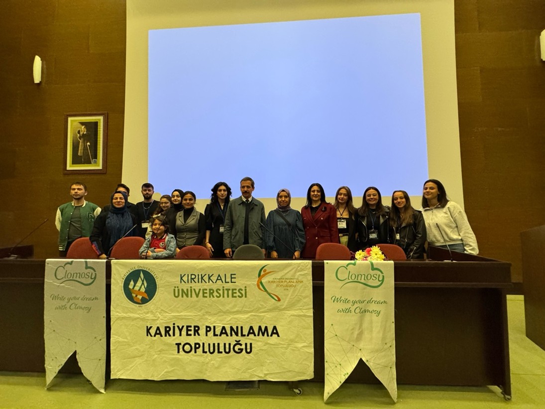 Fakültemizde Atiker Yazılımdan Kariyer Yolculuğuna Işık Tutan Konferans