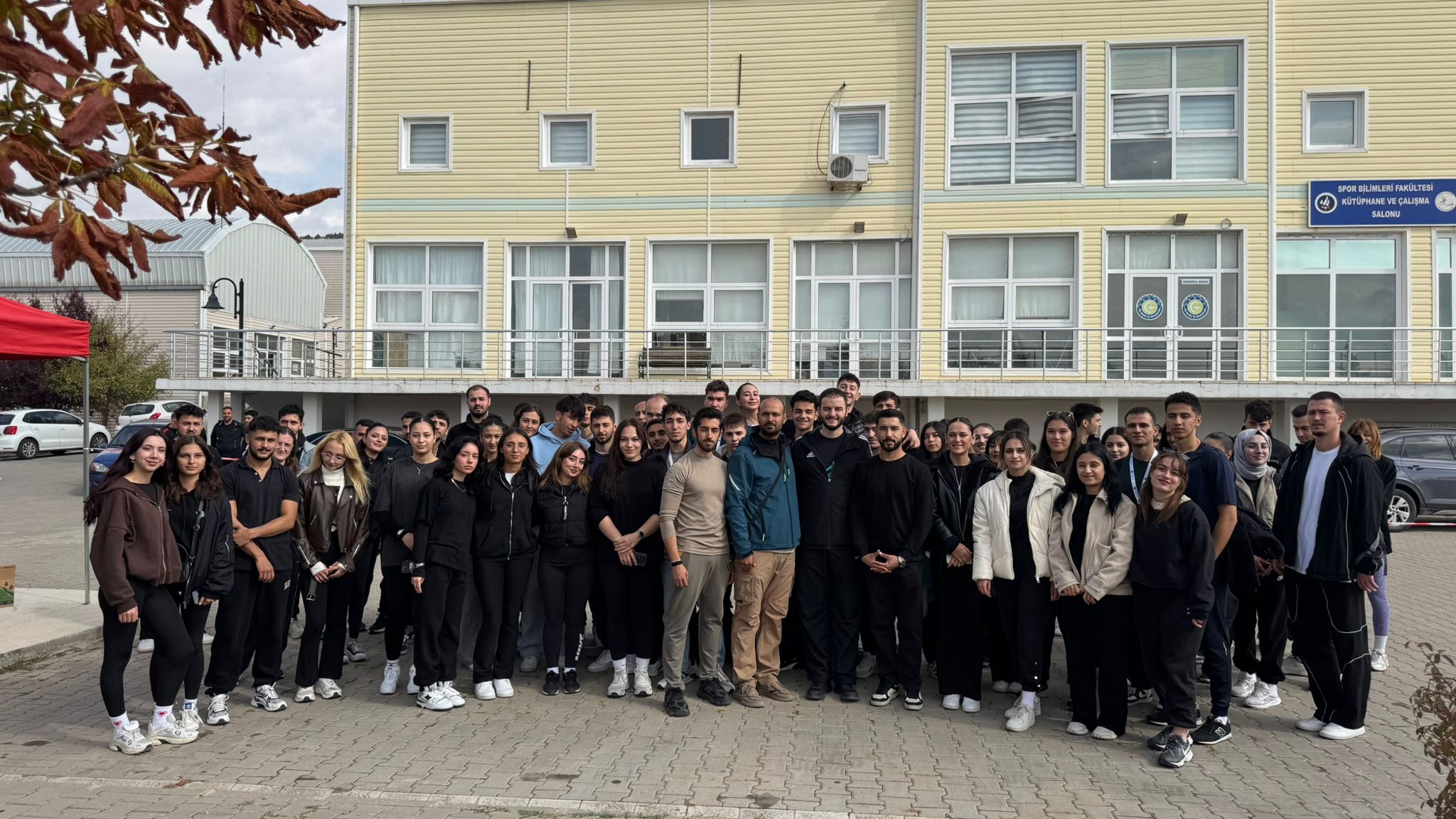 Kampüs Oryantiringi Etkinliği Başarıyla Tamamlandı