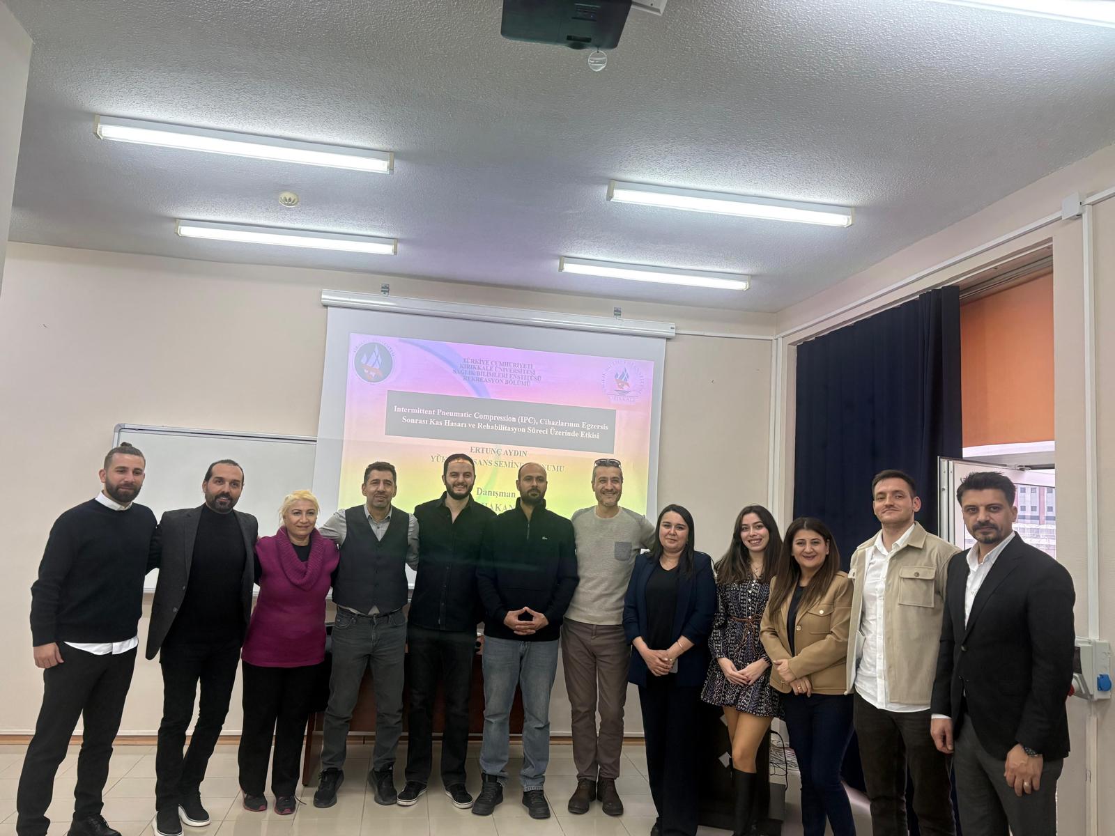 Rekreasyon Bölümü Yüksek Lisans Öğrencileri Seminer Sunumlarını Gerçekleştirdi