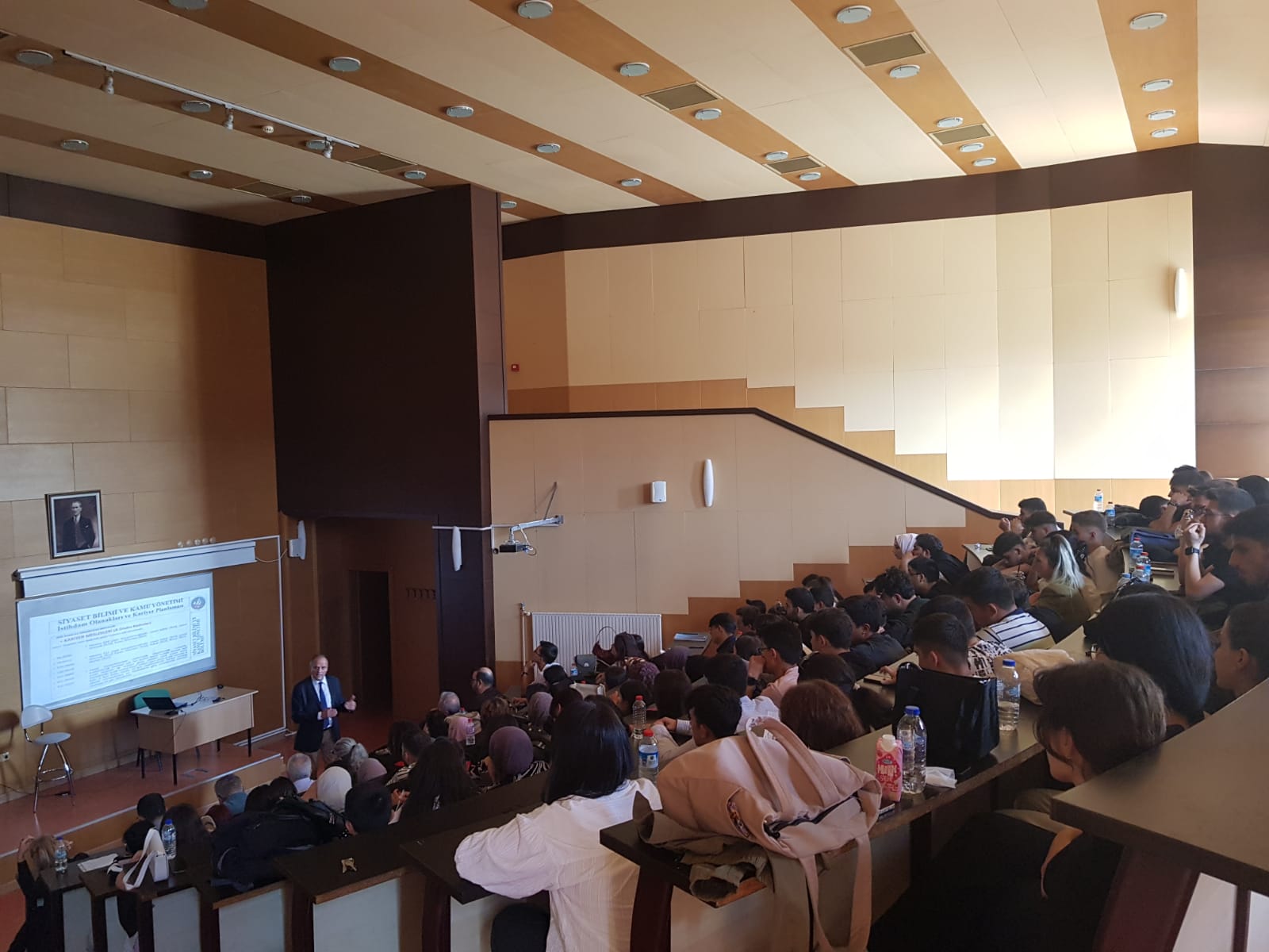 Bölümümüzde Birinci Sınıf Öğrencilerine Yönelik Oryantasyon Programı Düzenlendi