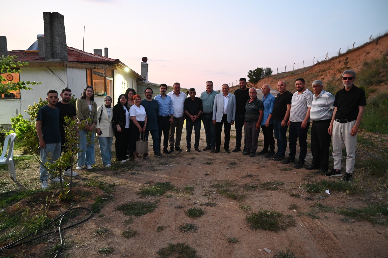 Siyaset Bilimi ve Kamu Yönetimi Bölümü'nden Işıklar Köyü'ne Anlamlı Bilim Kafe Etkinliği