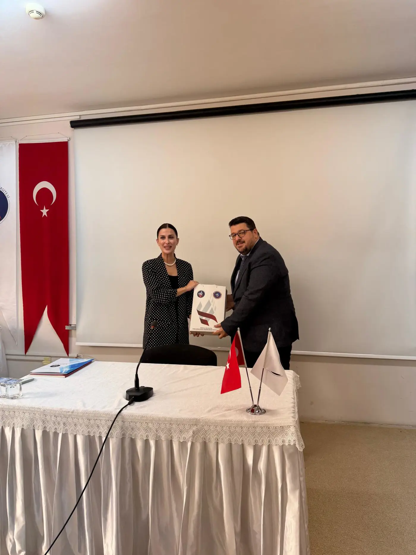 “Terörsüz Türkiye Bağlamında Gençlik” Konulu 2026-2027 Eğitim-Öğretim Yılı Açılış Dersi Gerçekleştirildi