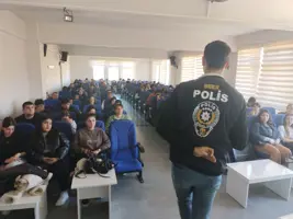 Öğrencilerimize Siber Güvenlik Konulu Bilgilendirme Semineri Verildi