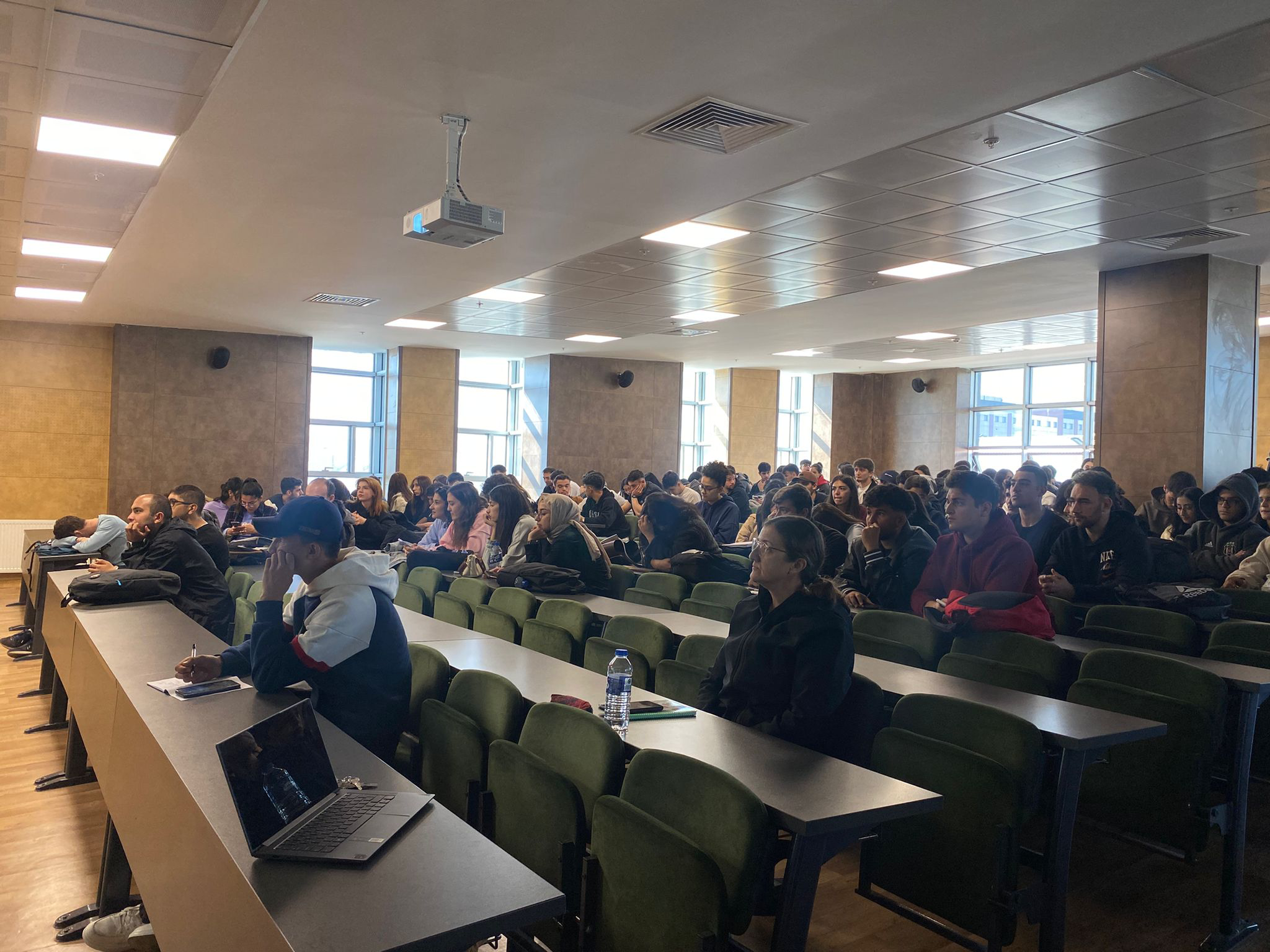 Kütüphane Eğitimi