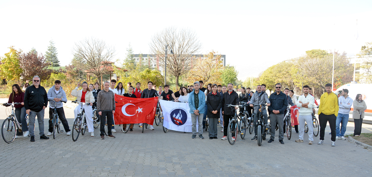 Spor Bilimleri Fakültesi'nde Pedallar Cumhuriyetimizin 103. Yılı Onuruna Çevrildi