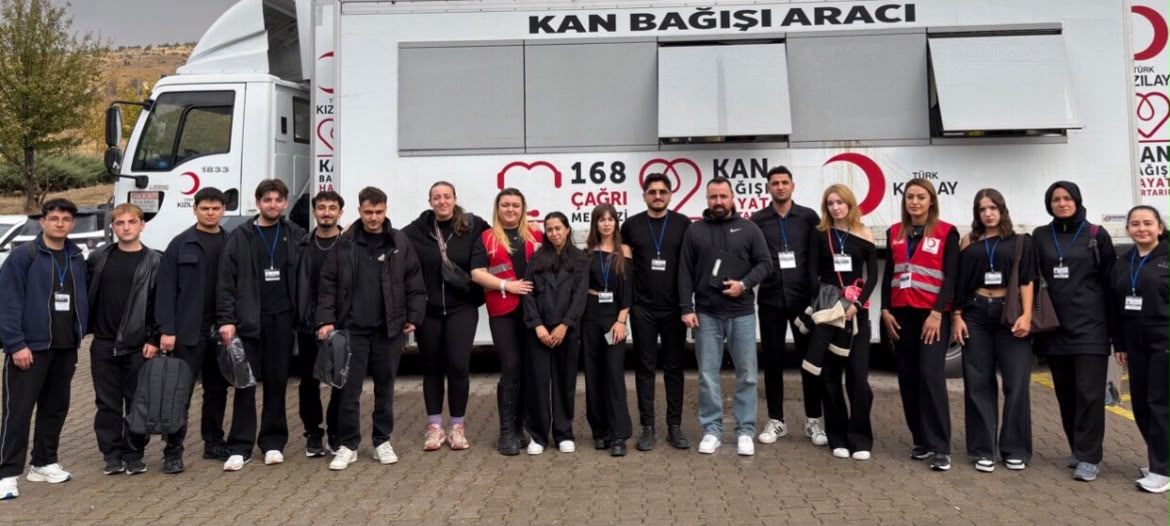 Spor Bilimleri Fakültesi’nde Türk Kızılay İş Birliğiyle Kan Bağışı Etkinliği Düzenlendi