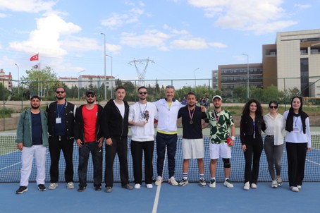 BESSTİVAL ‘26 Tenis Turnuvasında Kortlarda Nefes Kesen Mücadele