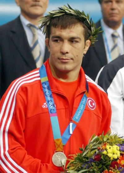 Konuğumuz Milli Güreşçi Şeref EROĞLU