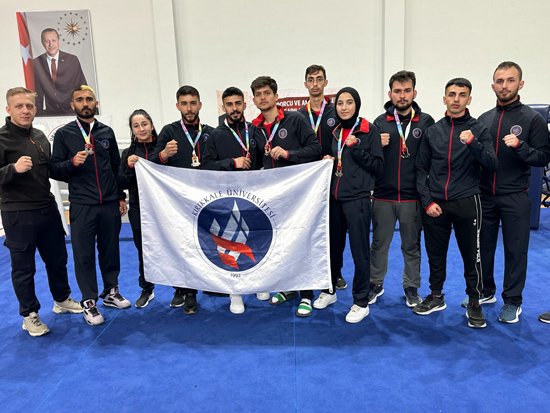 Üniversitemiz Kick Boks Takımı Şampiyona Başarısı