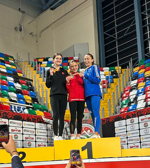 Öğrencimiz Pelinsu Şahin'den Büyük Başarı