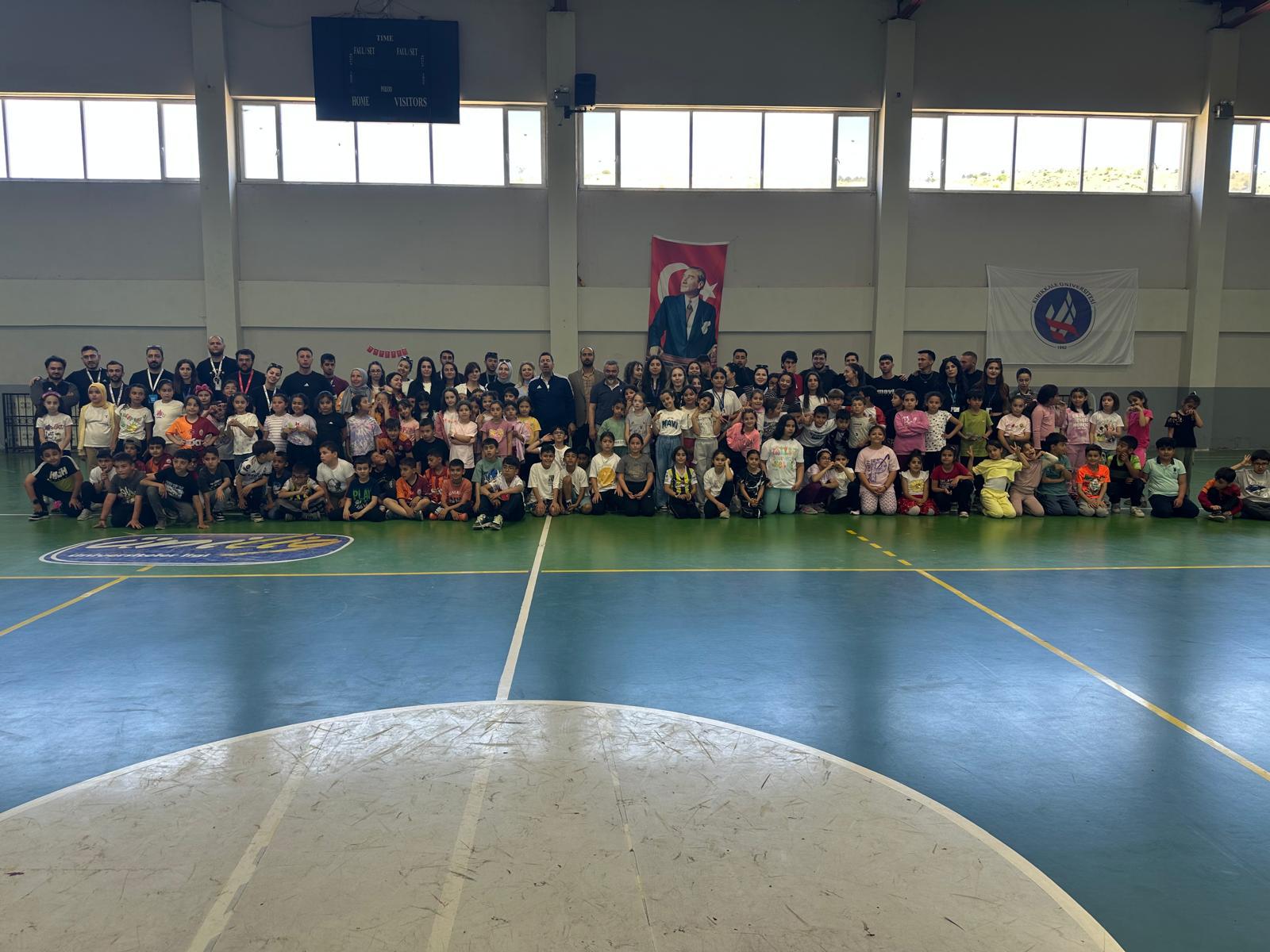 "Fiziksel Aktivite ve Oyun Eğitimi”