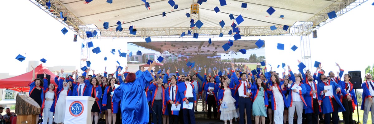 Tıp Fakültesi, Mezunlarını Coşkuyla Uğurladı