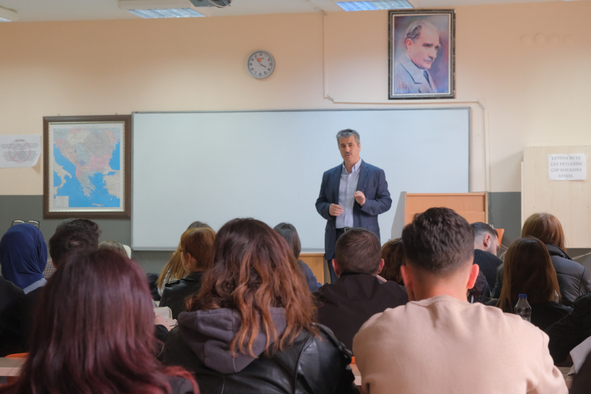Bölümümüz Öğretim Üyesi İİBF 2025 Aile Yılı Etkinlikleri - 1 Gerçekleştirdi