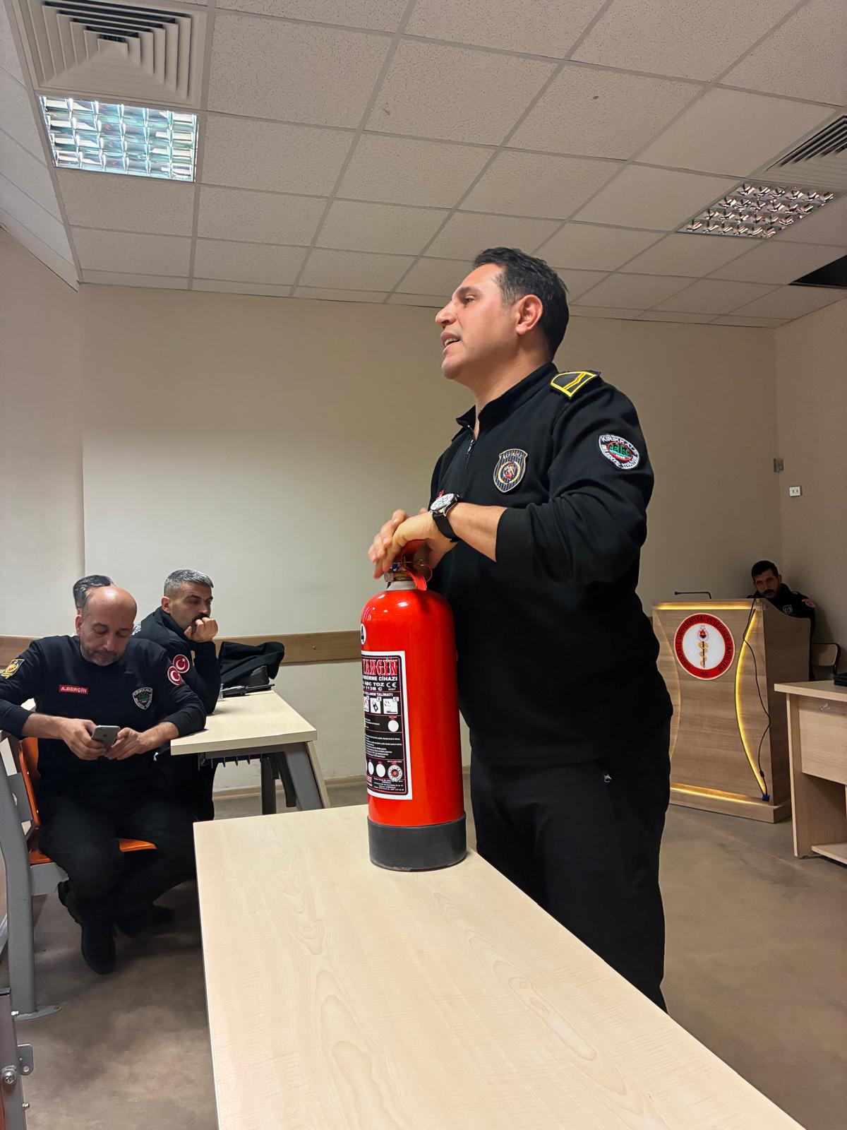 Fakültemizde İş Sağlığı ve Güvenliği Eğitimleri Başarıyla Sürdürülüyor