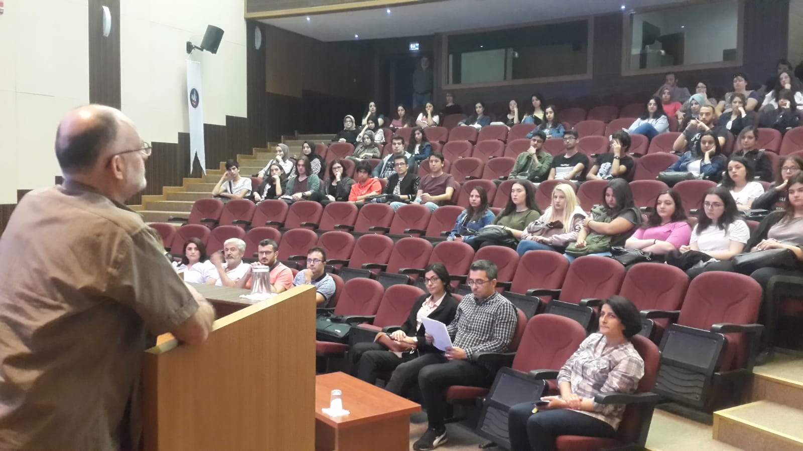 02.10.2019 tarihinde Yüksekokulumuz öğrencilerine bilgilendirme toplantısı yapıldı